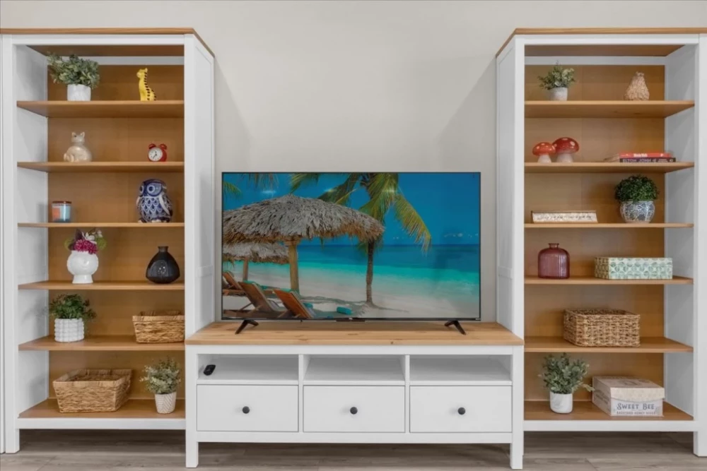Windsor Cay 4
