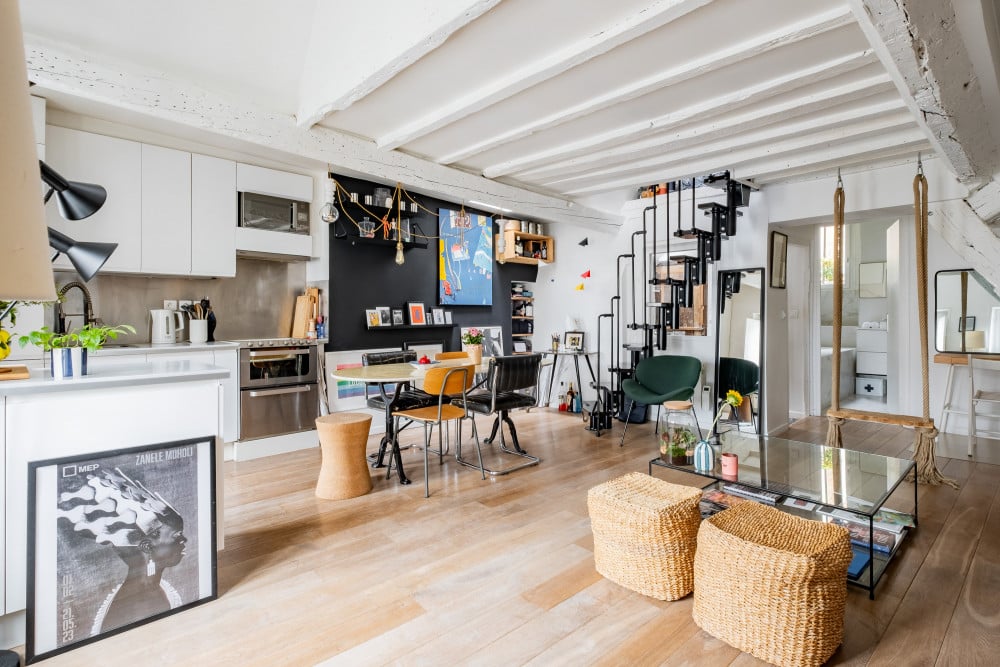 Modern-Chic Mezzanine