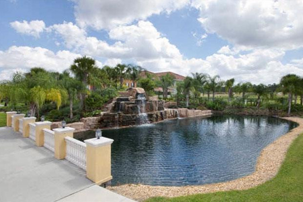 Paradise Palms Resort 395