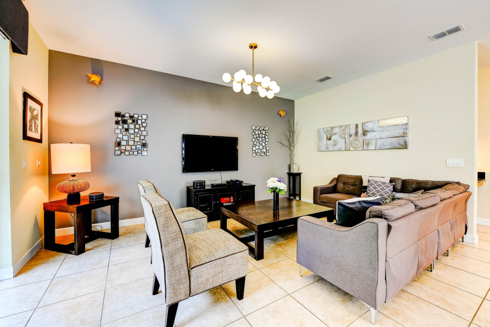 Paradise Palms Resort 395