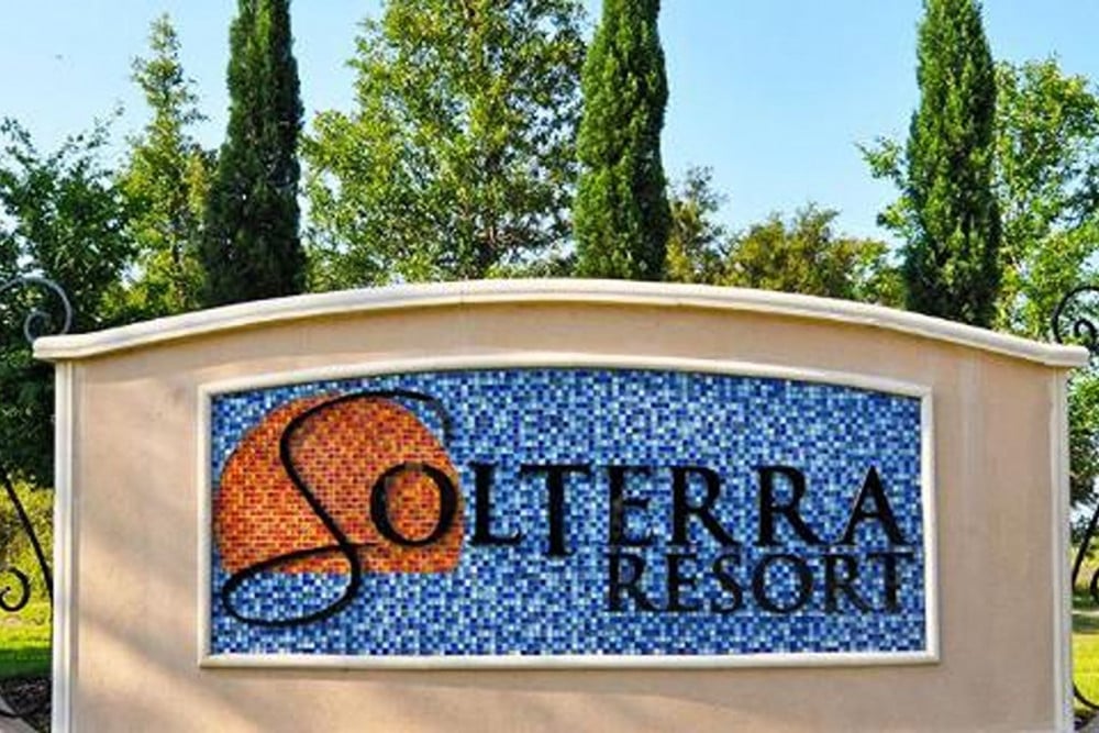 Solterra Resort 995