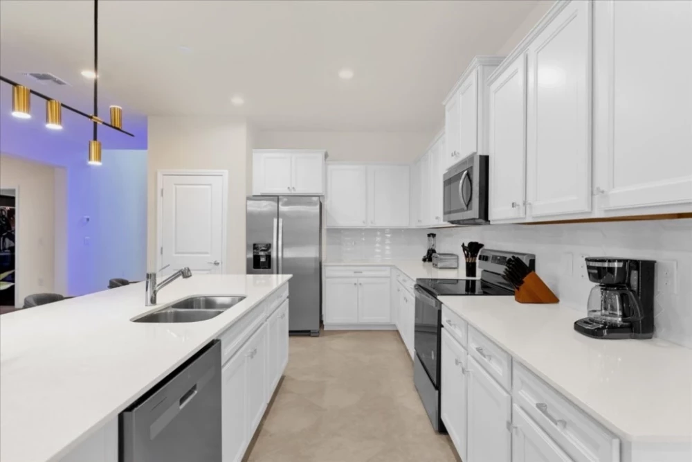 Windsor Cay 25