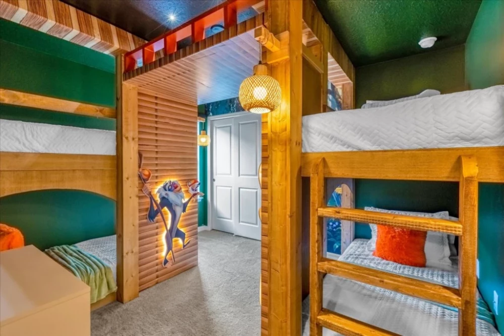 Windsor Cay 25