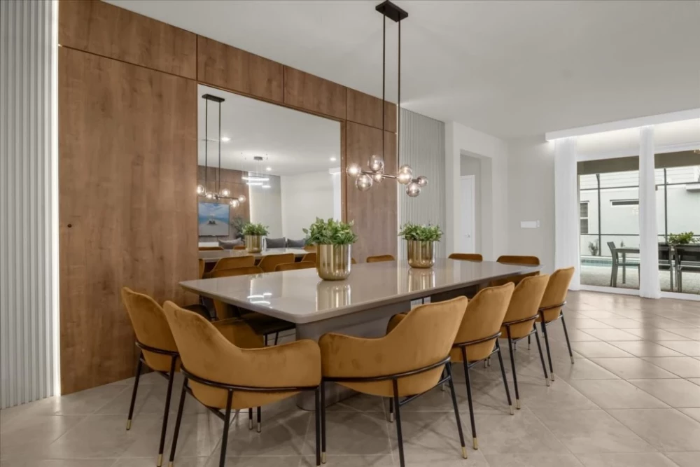 Windsor Cay 27