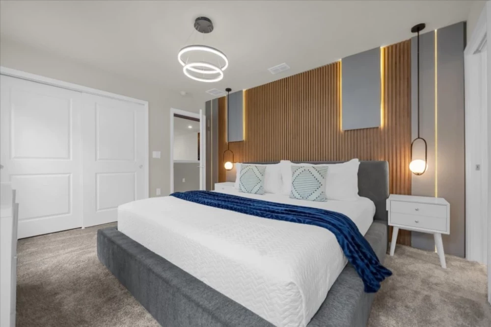 Windsor Cay 27
