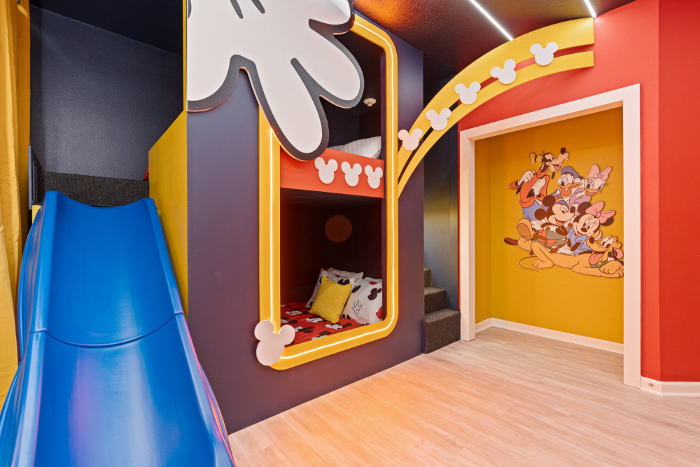 Bella Vida Resort 69