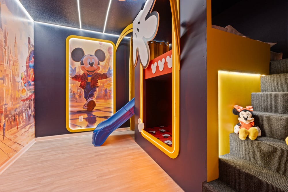 Bella Vida Resort 69