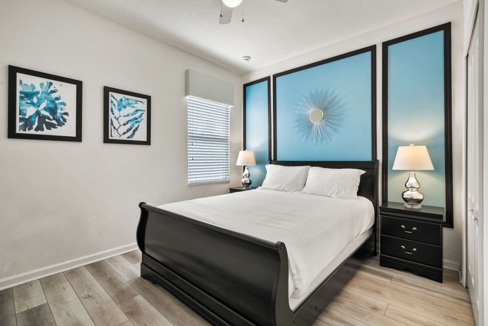 Solterra Resort 1000