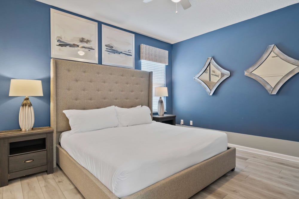 Solterra Resort 1000