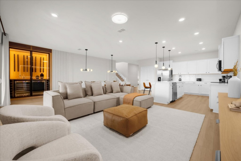 Windsor Cay 12