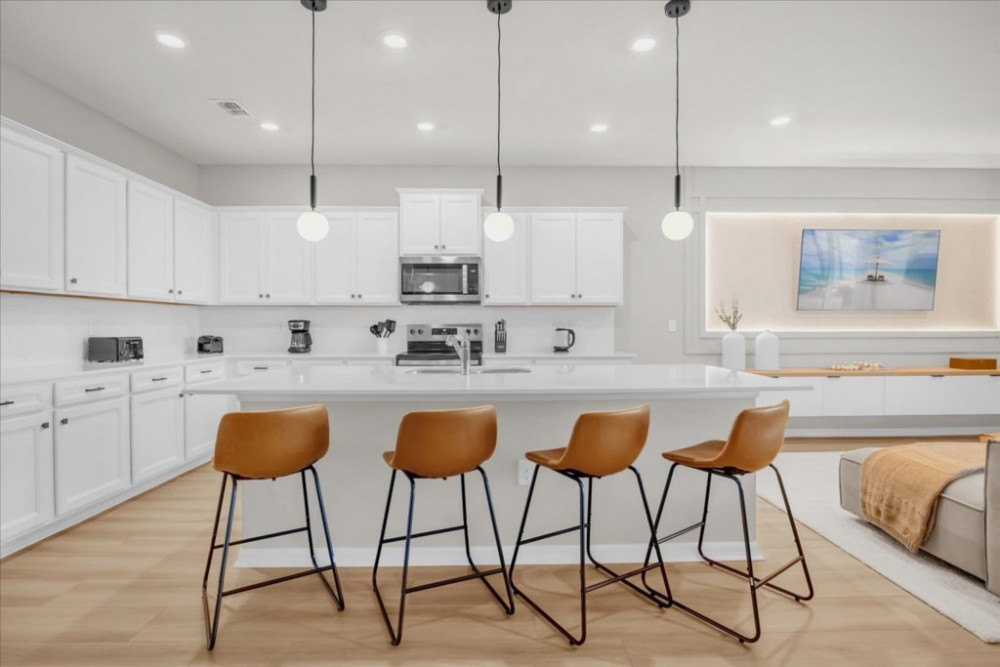 Windsor Cay 12