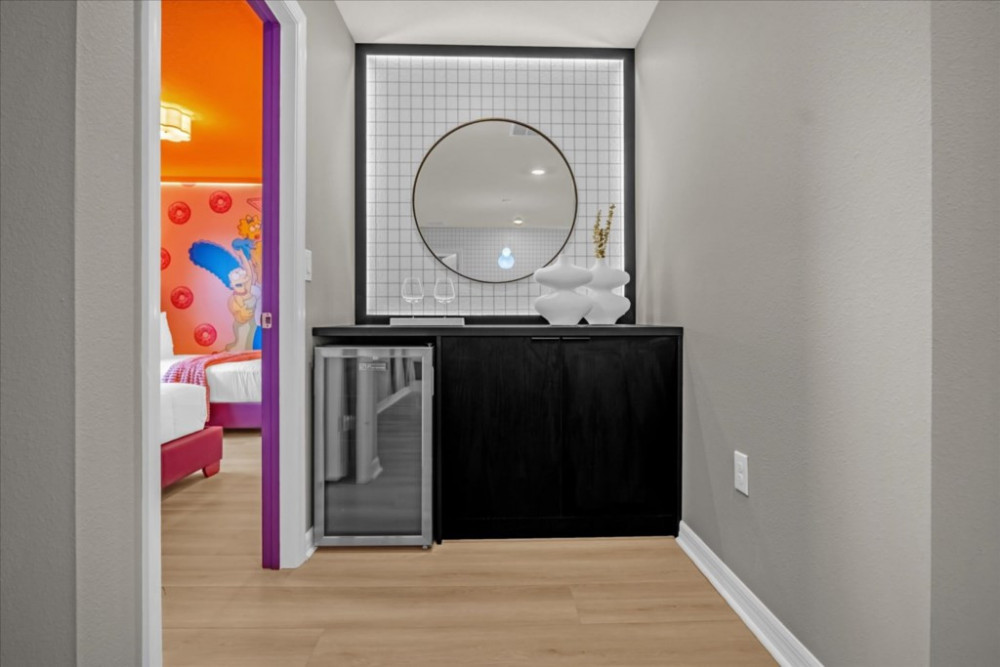 Windsor Cay 12