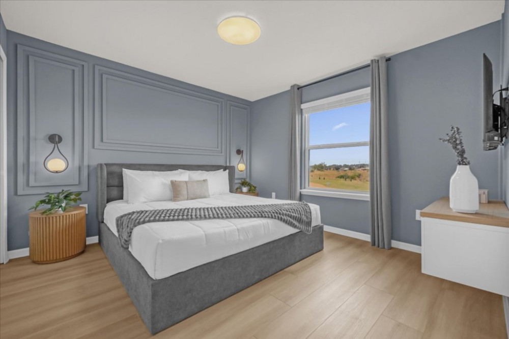 Windsor Cay 12