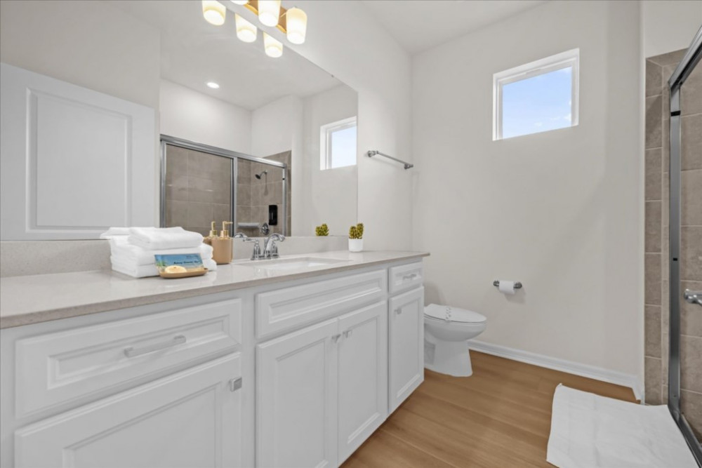 Windsor Cay 12