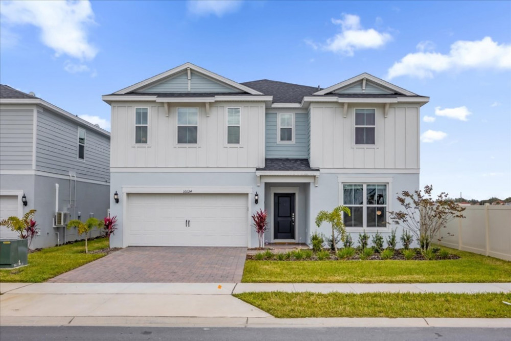 Windsor Cay 12