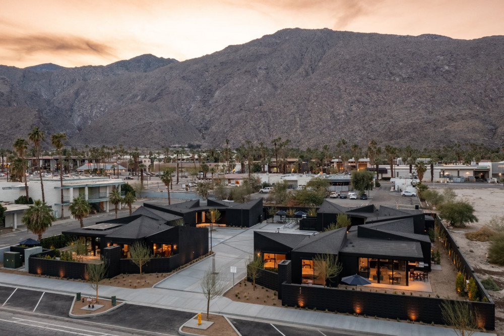 Palm Springs 186