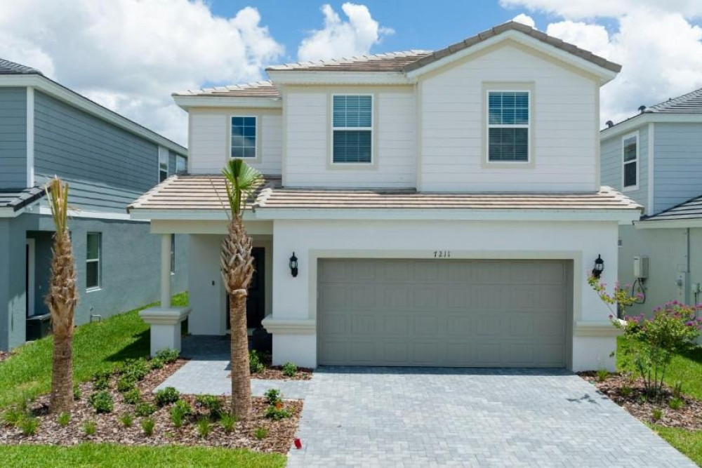 Solterra Resort 1003