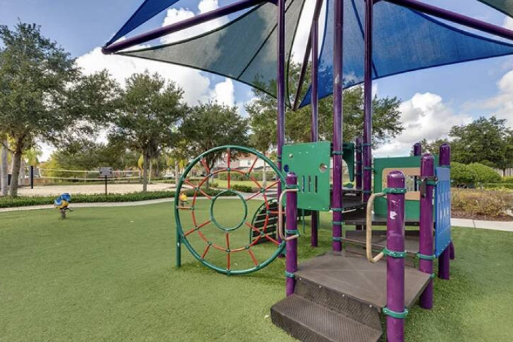 Bella Vida Resort 245