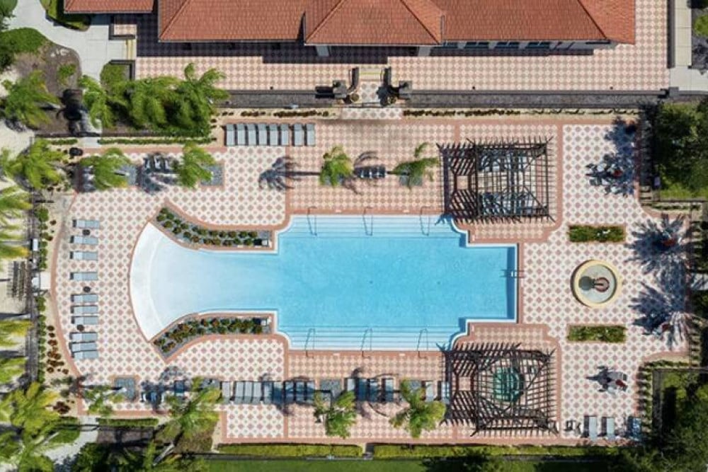 Bella Vida Resort 244