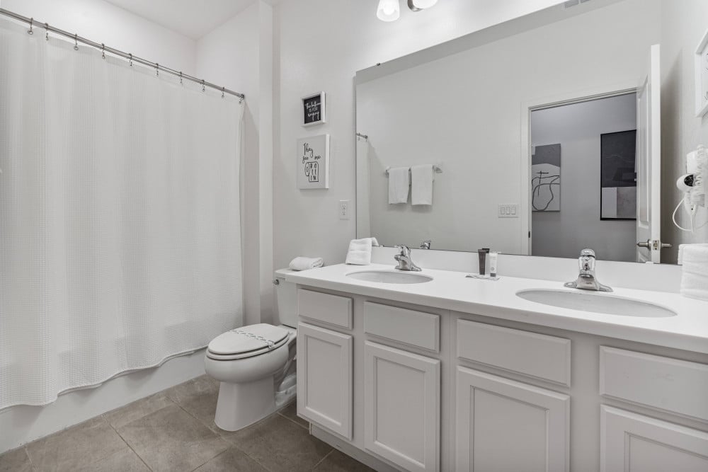 Bella Vida Resort 247