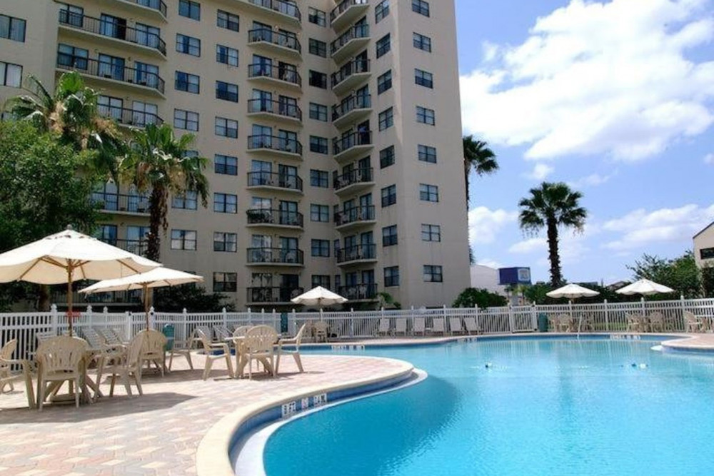 Festival Resort 69
