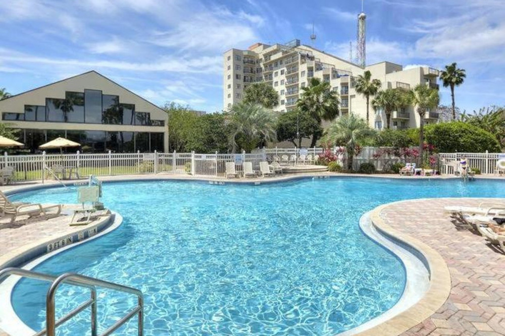 Festival Resort 69