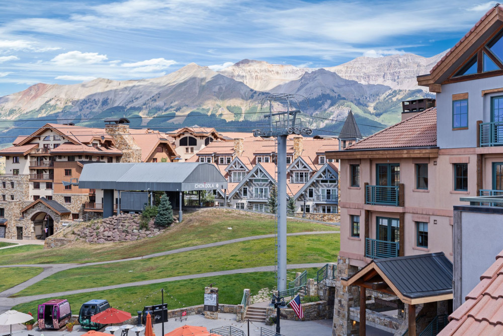 Mountain Village 25