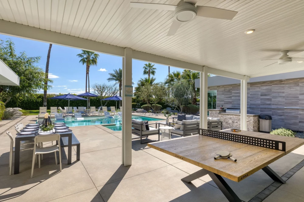 La Quinta 76