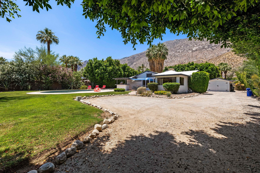 Palm Springs 66