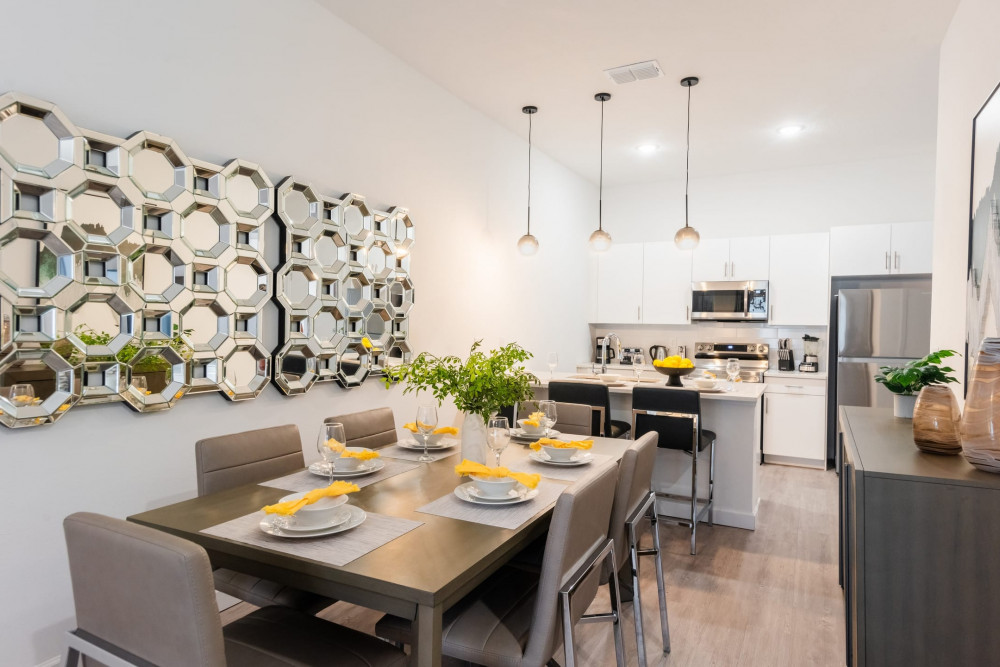 Windsor at Westside 418