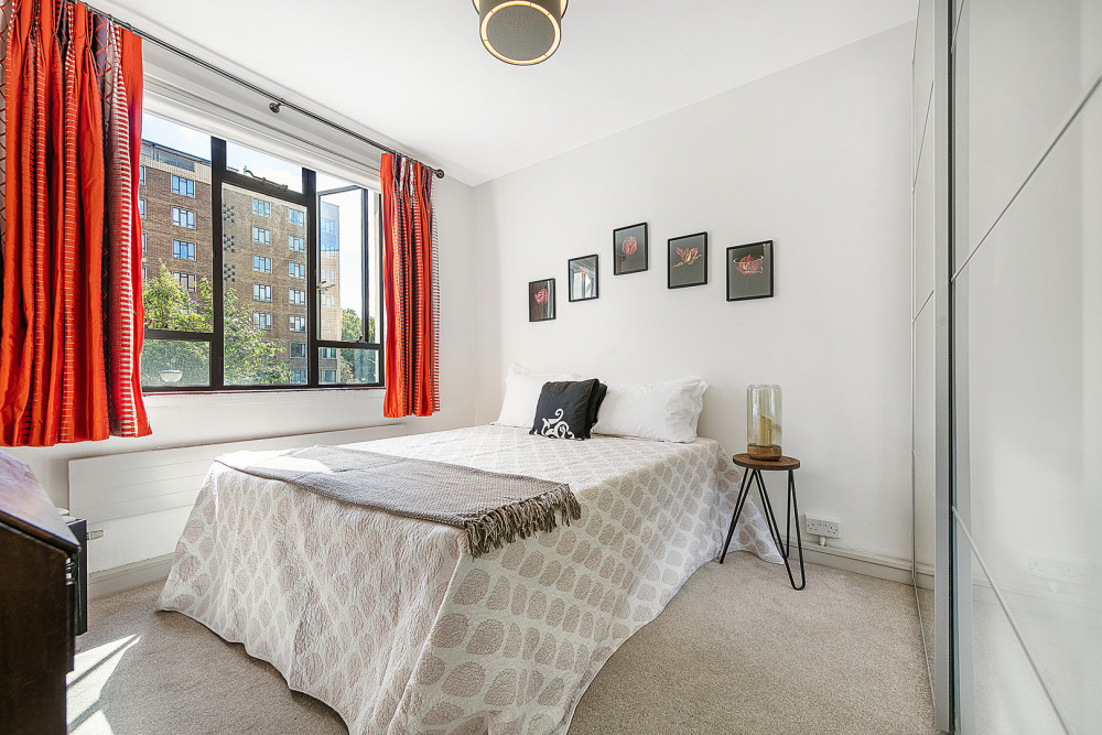 Thirties Icon By Sadler's Wells