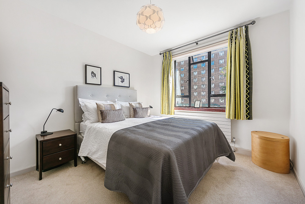 Thirties Icon By Sadler's Wells