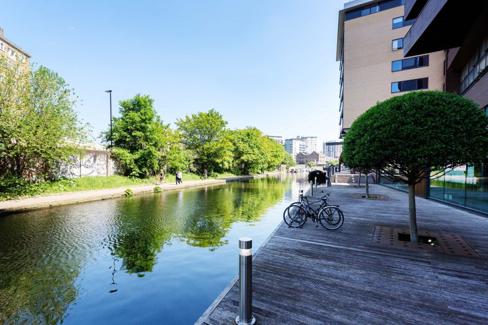 Contemporary on the Canal