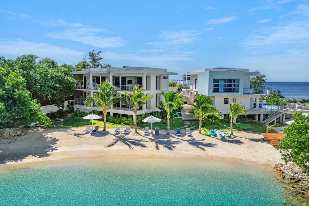 Villa Santosha
