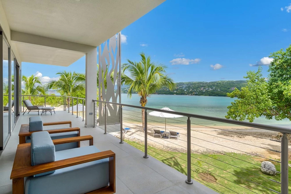 Villa Santosha