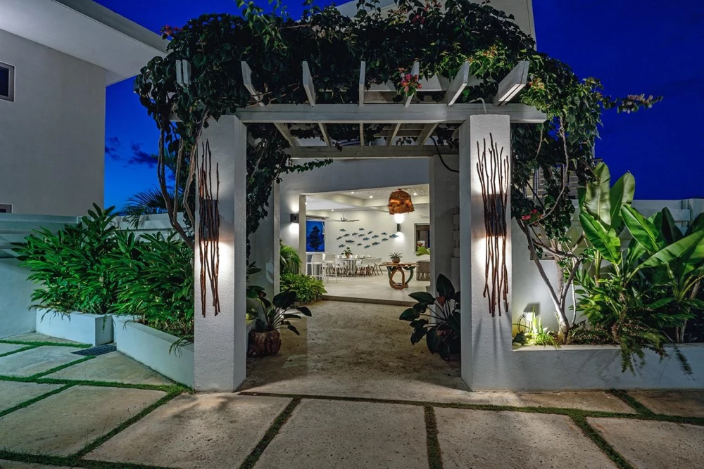 Villa Santosha