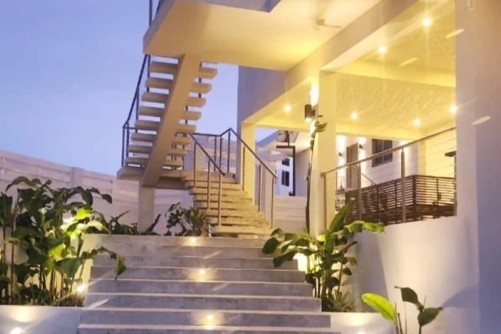 Villa Santosha