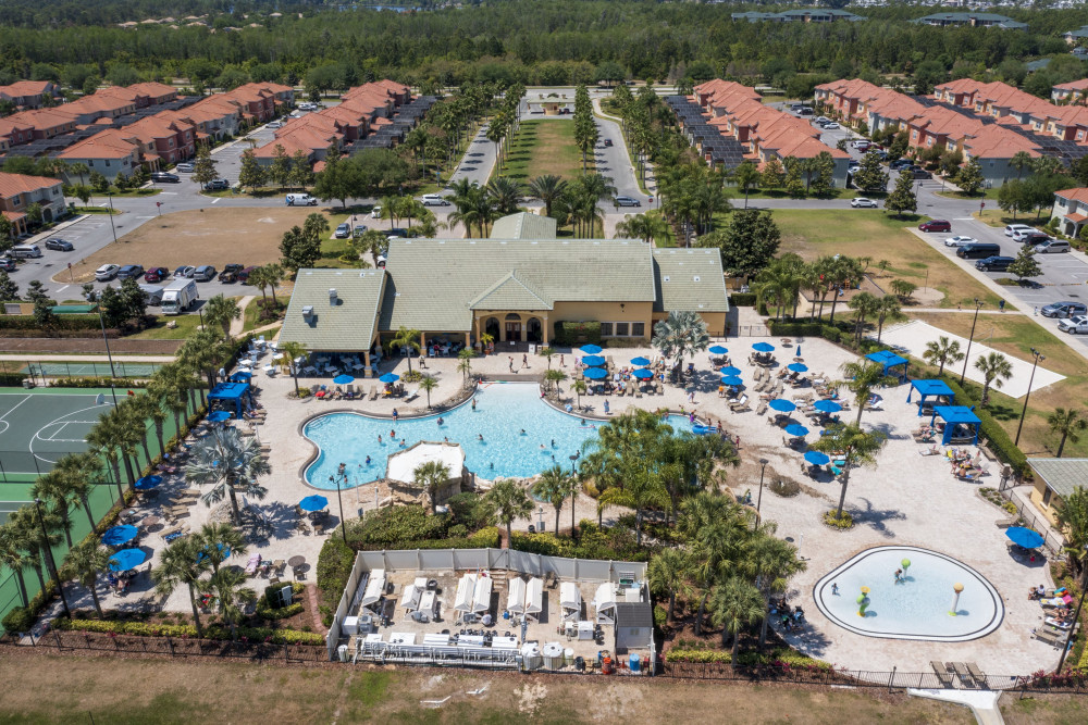 Paradise Palms Resort 100