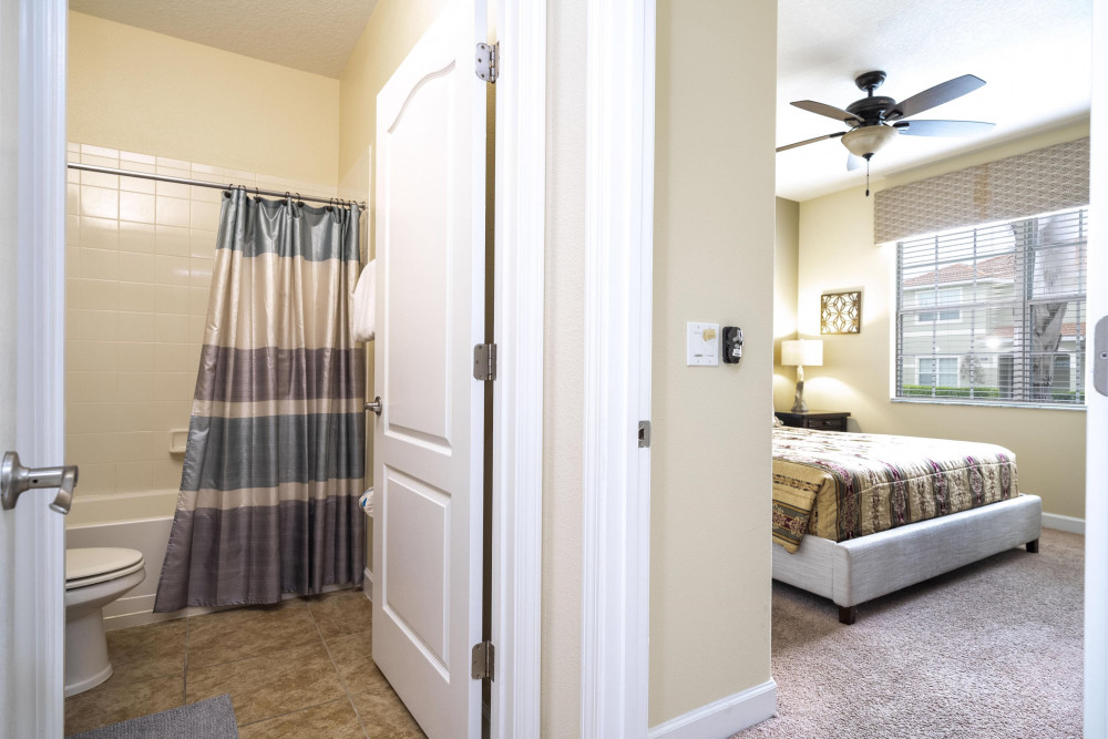 Paradise Palms Resort 100