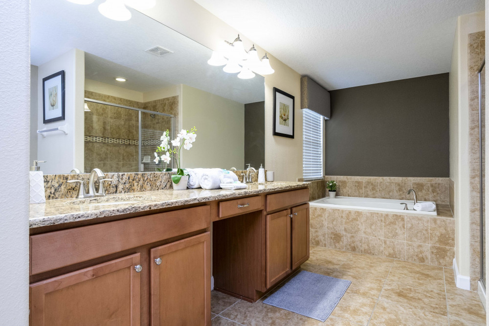 Paradise Palms Resort 100
