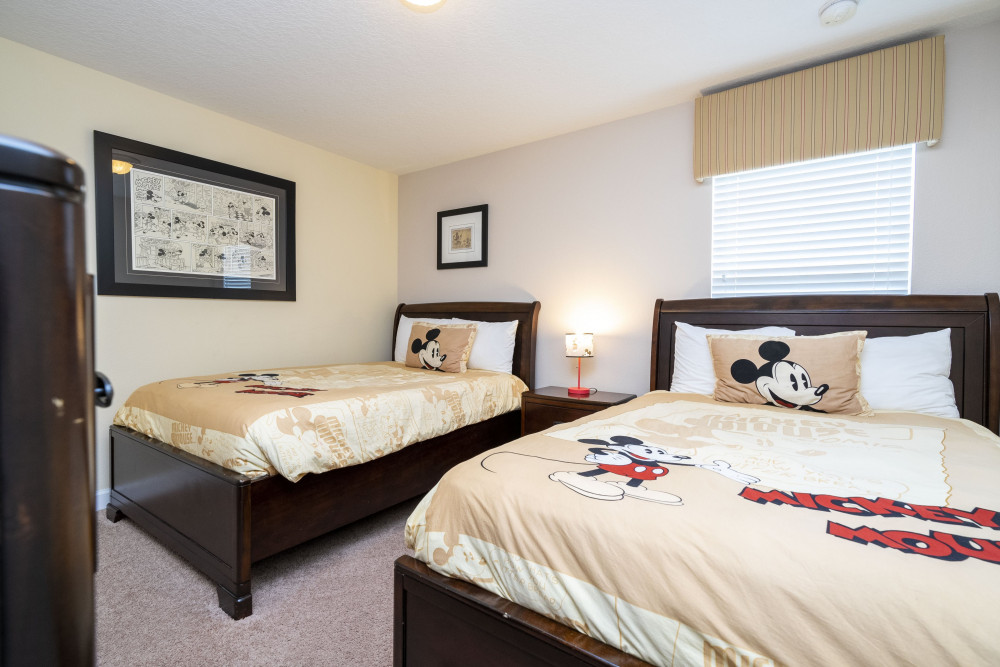 Paradise Palms Resort 100