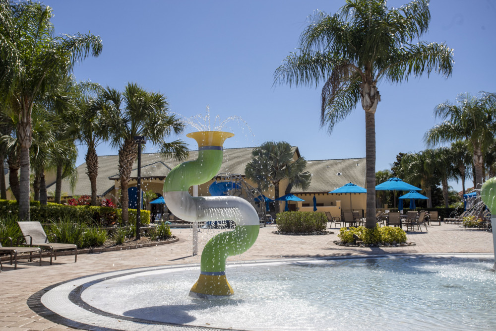 Paradise Palms Resort 100