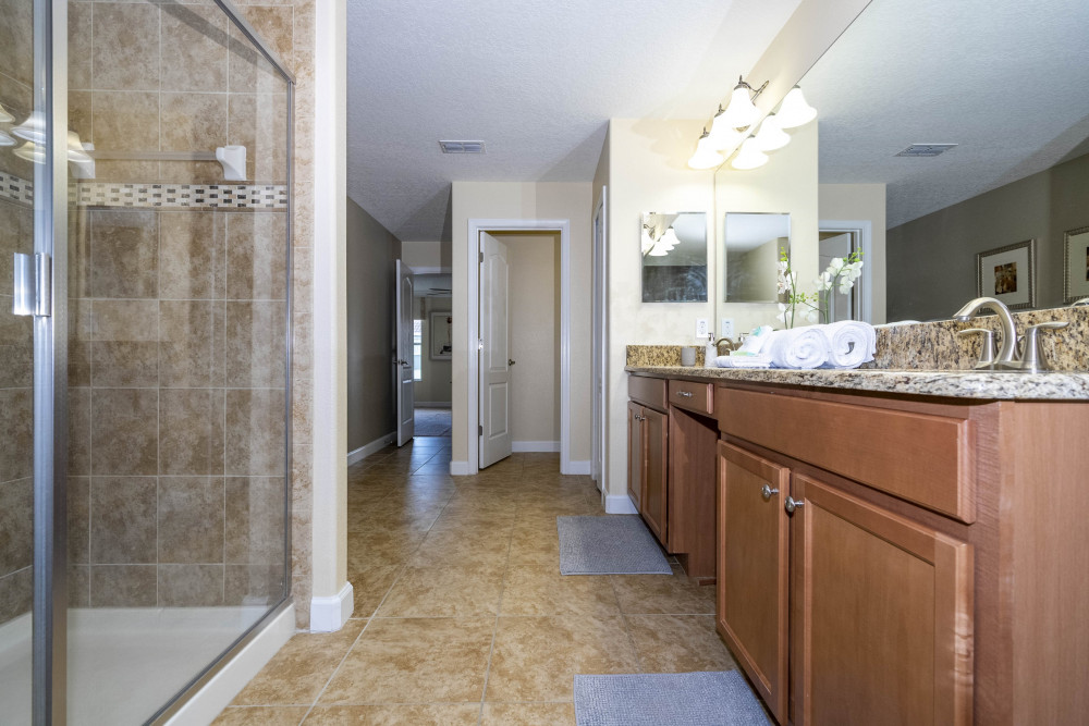 Paradise Palms Resort 100
