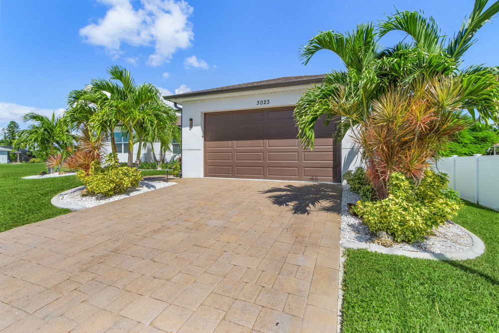 Cape Coral 382