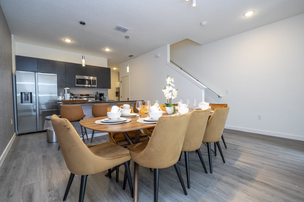 The Hub at Westside 7