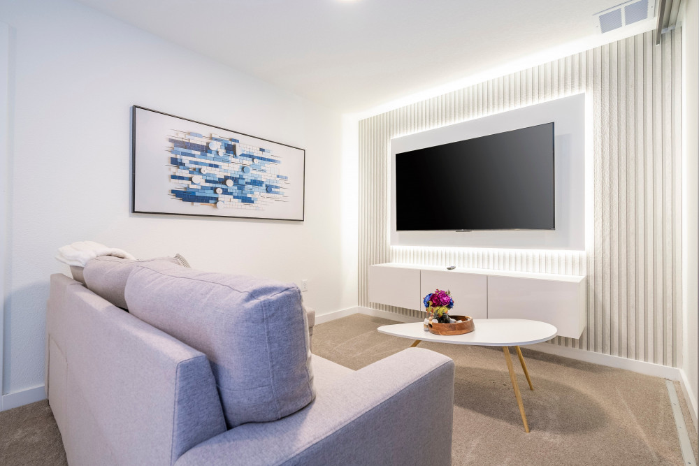 The Hub at Westside 7