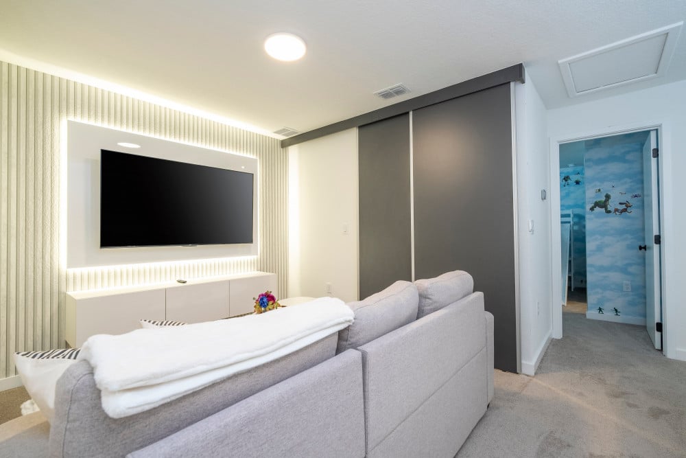 The Hub at Westside 7