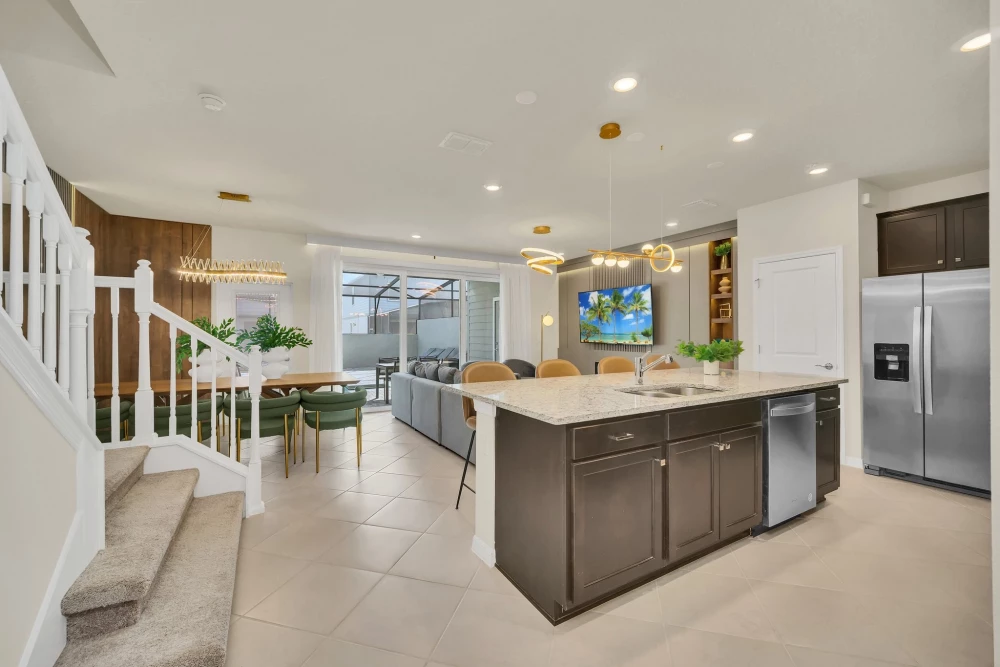 Windsor Cay 18
