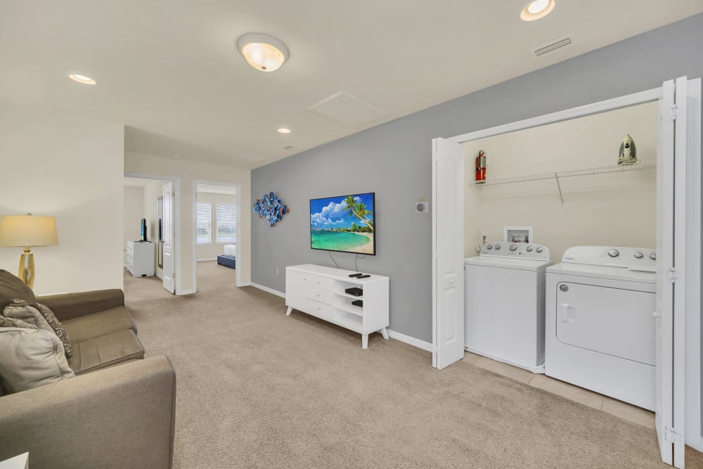 Windsor at Westside 355