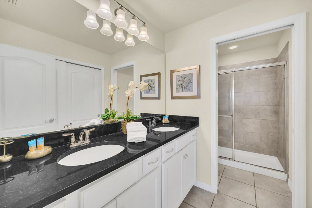 Windsor at Westside 355